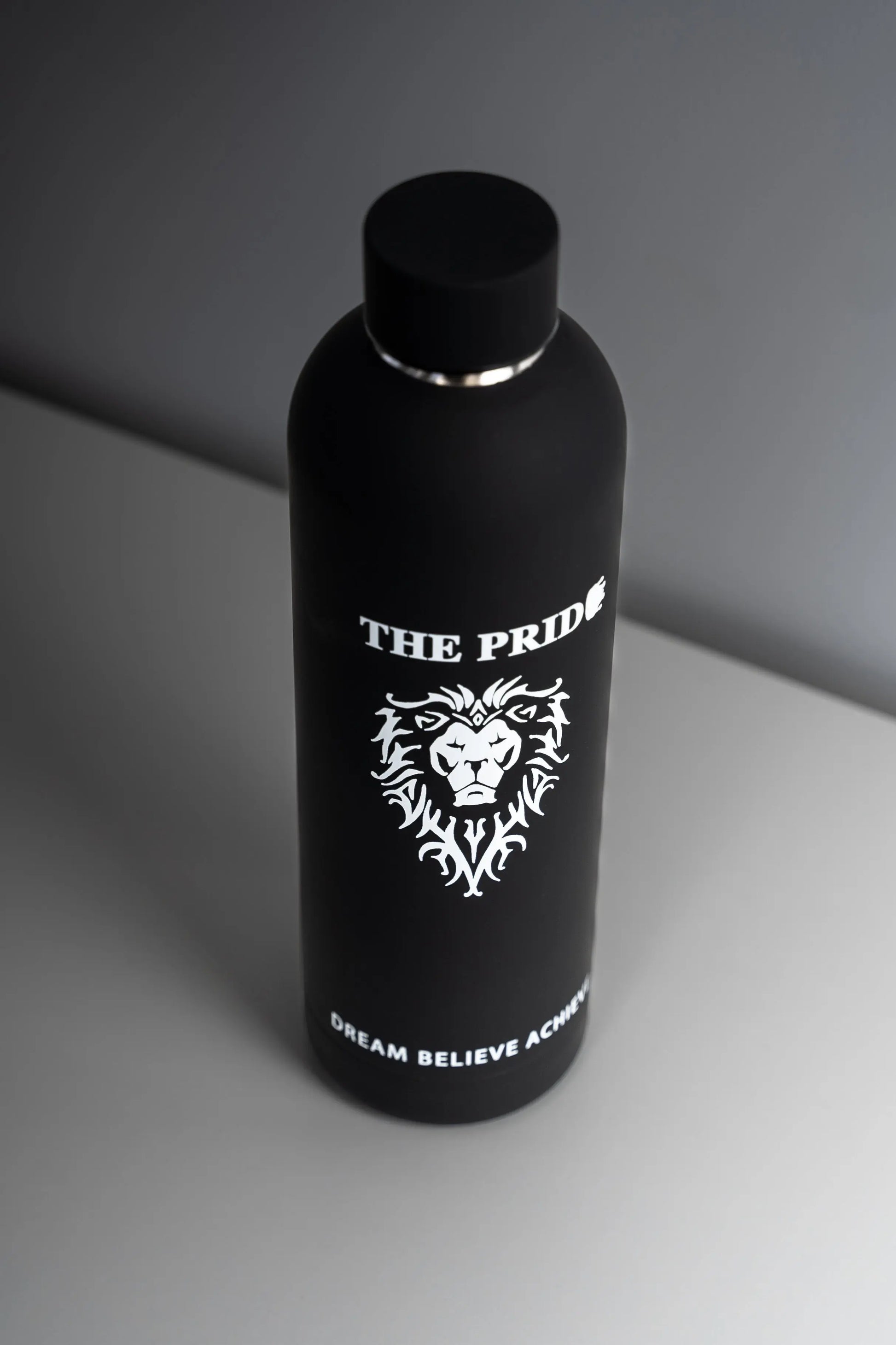 THE TALL PRIDE - BLACK THE PRIDE